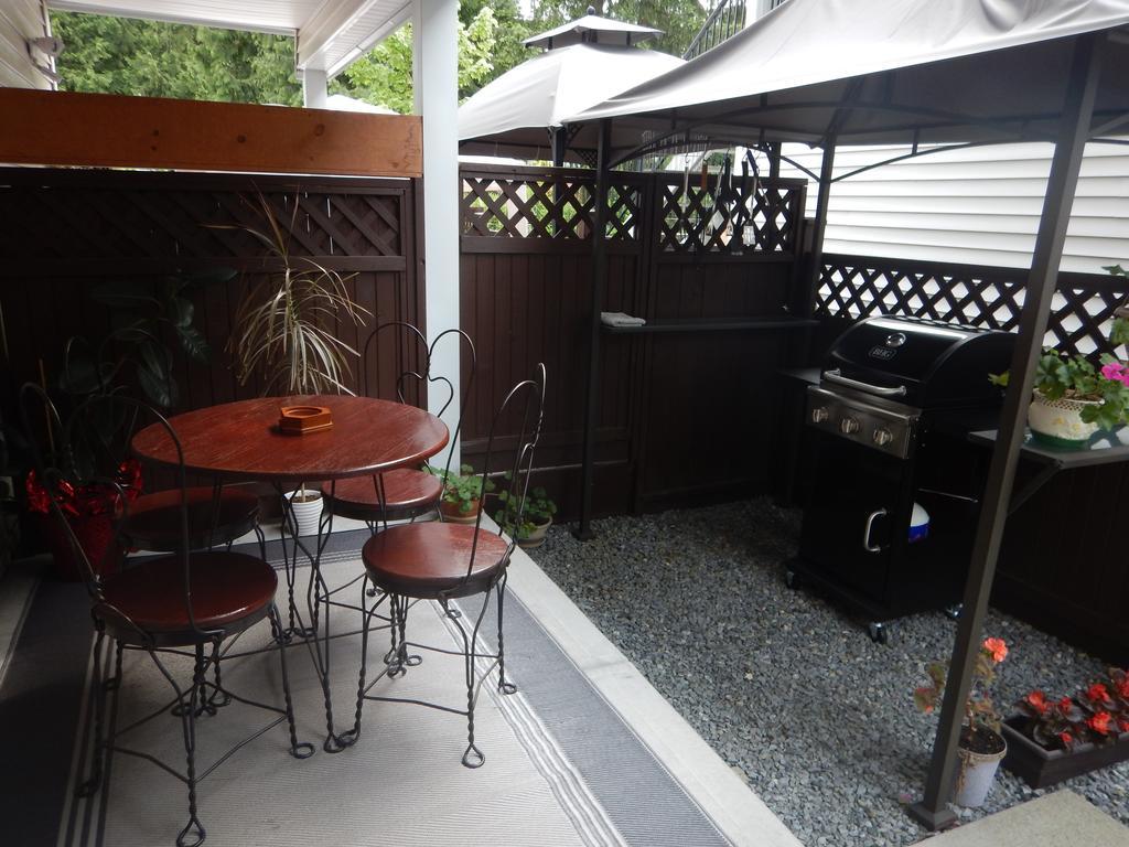 Clean And Quiet 2 Bdr 2 Bthr Private Entrance Entire Guests Suite Near Coquitlam Center Mall And Skytrain المظهر الخارجي الصورة