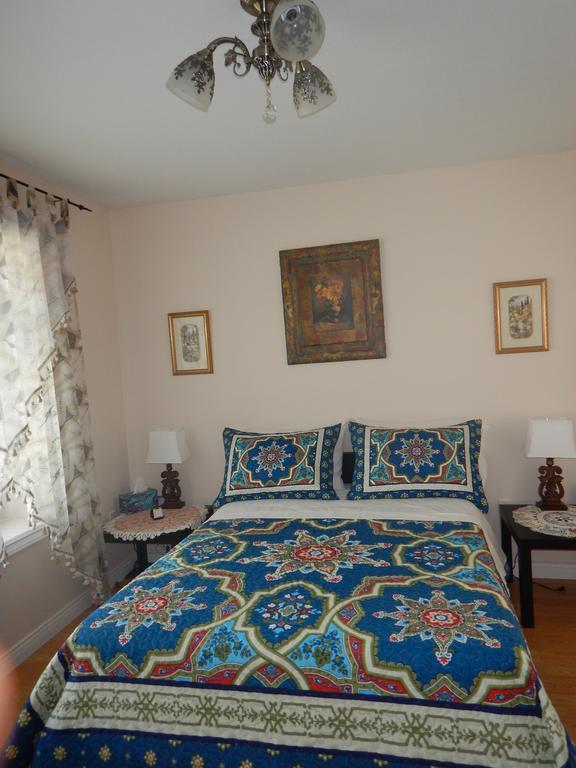 Clean And Quiet 2 Bdr 2 Bthr Private Entrance Entire Guests Suite Near Coquitlam Center Mall And Skytrain المظهر الخارجي الصورة